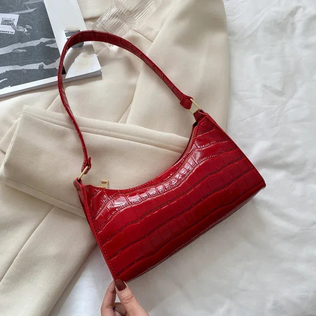 Bolso De Axila Con Estampado De Cocodrilo