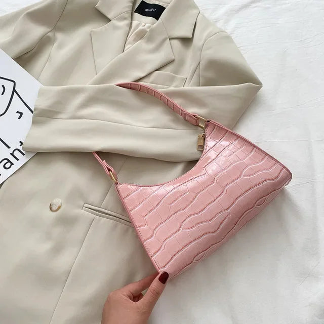 Bolso De Axila Con Estampado De Cocodrilo