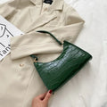 Bolso De Axila Con Estampado De Cocodrilo